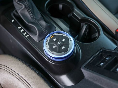 Used 2023 Ford Bronco Wildtrak image 21