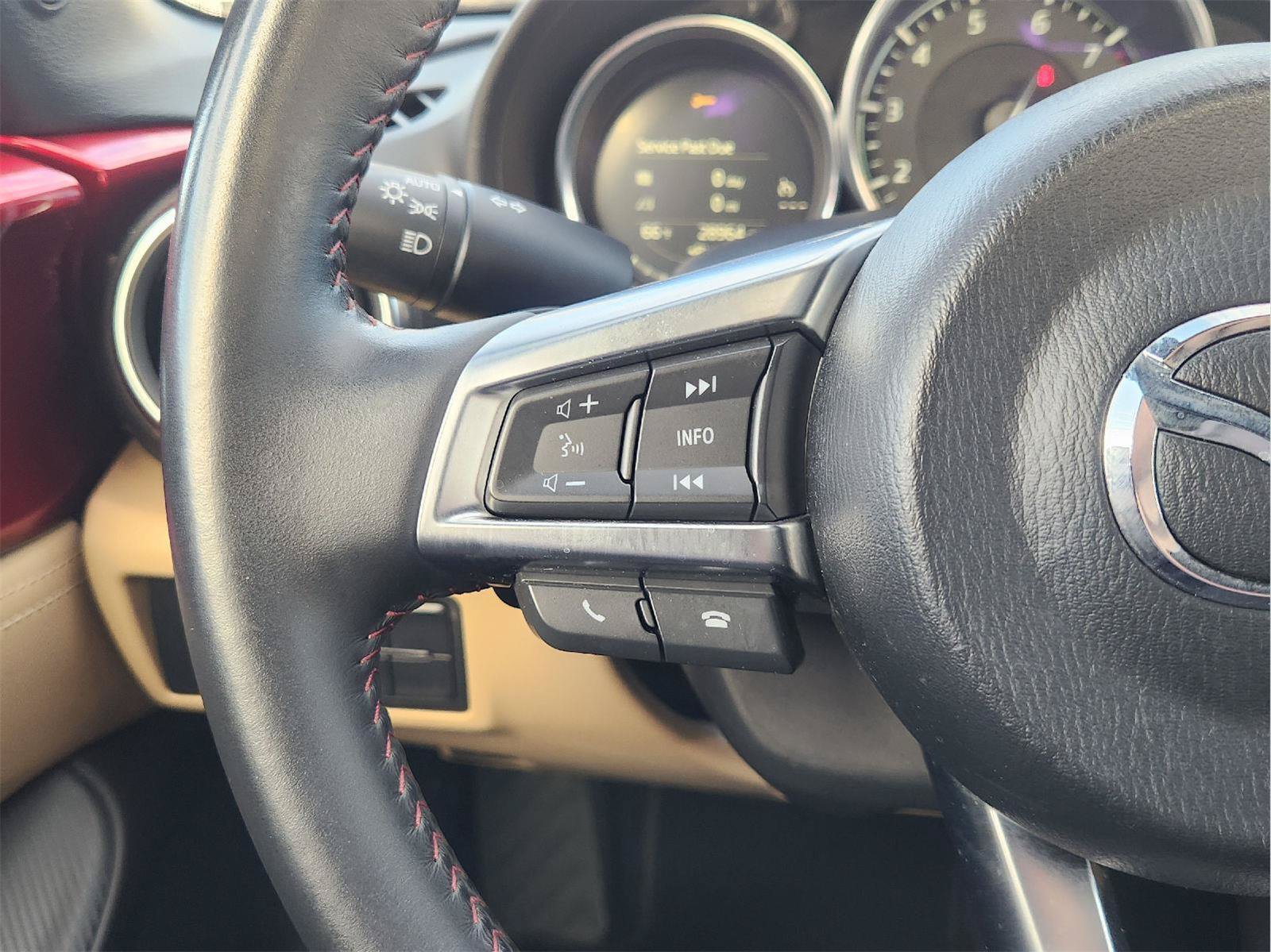 Used 2019 MAZDA MX-5 Miata RF Grand Touring RWD image 30