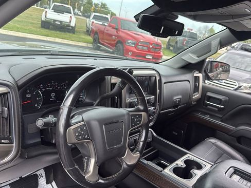 Used 2018 GMC Sierra 1500 Denali AWD/4WD image 11