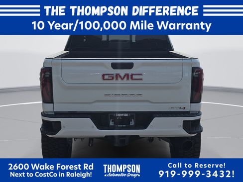 New 2026 GMC Sierra 2500 AT4 AWD/4WD image 4