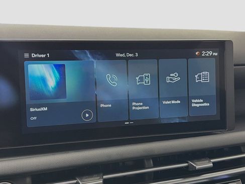 Used 2025 Hyundai Santa Cruz SE image 16