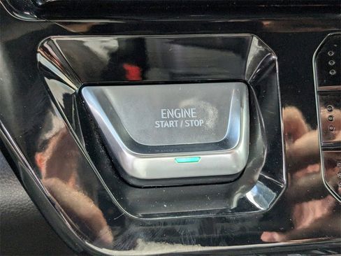 Used 2024 GMC Sierra 2500 AT4 w/ AT4 Premium Plus Package image 29