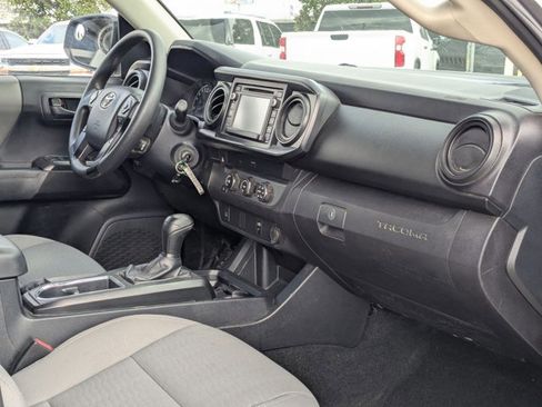 Used 2019 Toyota Tacoma SR w/ SR Convenience Package image 20