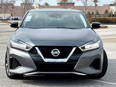 Used 2022 Nissan Maxima SV w/ Floor Mat Group image 2