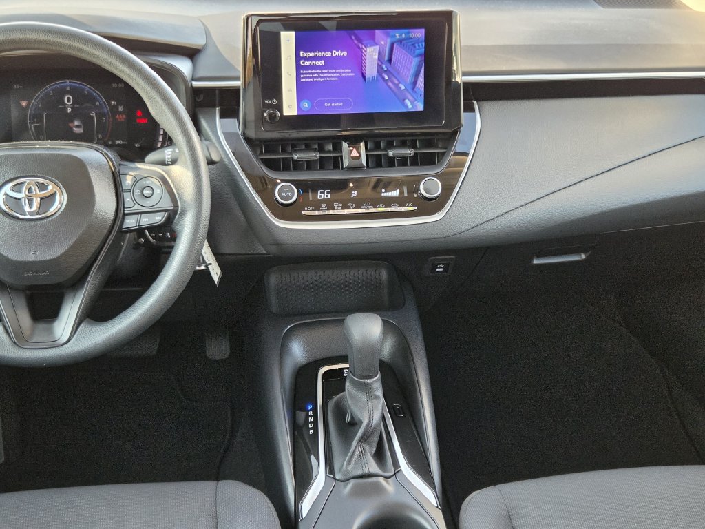 Used 2026 Toyota Corolla LE FWD image 17
