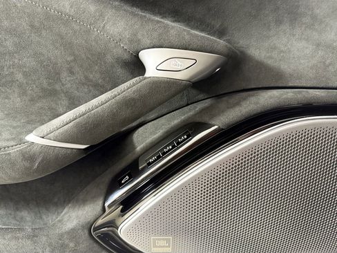 Certified 2022 Ferrari Roma image 16