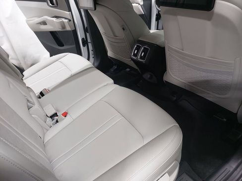 New 2026 Kia Sorento S image 11