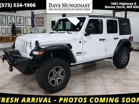Used 2022 Jeep Wrangler Unlimited Sport AWD/4WD image 1