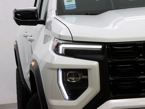 New 2026 GMC Canyon Elevation w/ Convenience Package AWD/4WD image 4