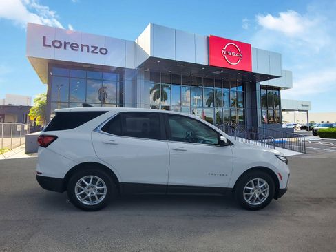 Used 2023 Chevrolet Equinox LT image 4