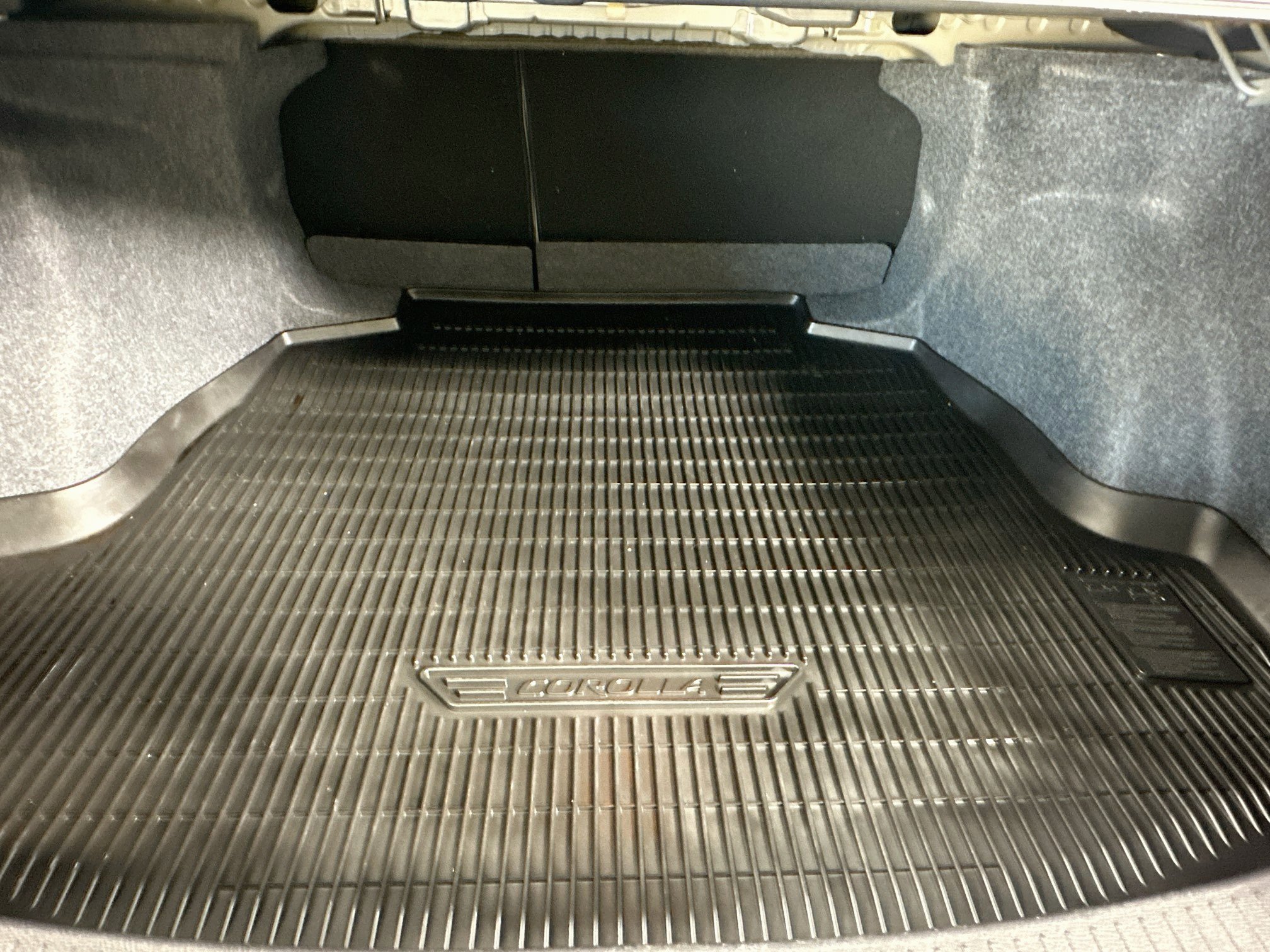 Used 2026 Toyota Corolla LE FWD image 26