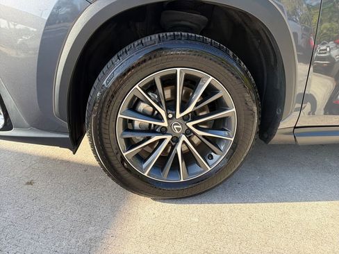 Used 2025 Lexus NX 250 250 Base w/ Towing Package (2000 Lbs) image 11