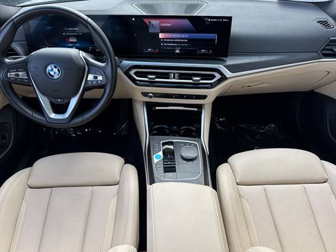 Certified 2023 BMW i4 eDrive40 w/ Premium Package RWD image 15