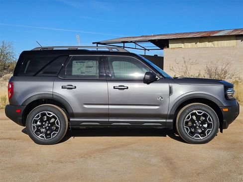 New 2025 Ford Bronco Sport Outer Banks w/ Outer Banks Tech Package+ image 4