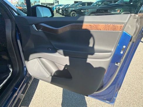 Used 2020 Tesla Model X Performance AWD/4WD image 9