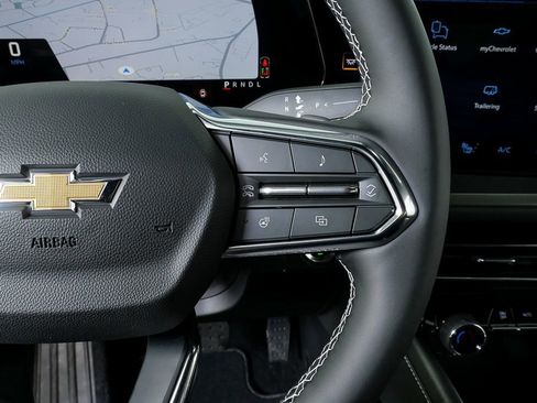 New 2026 Chevrolet Traverse LT image 10