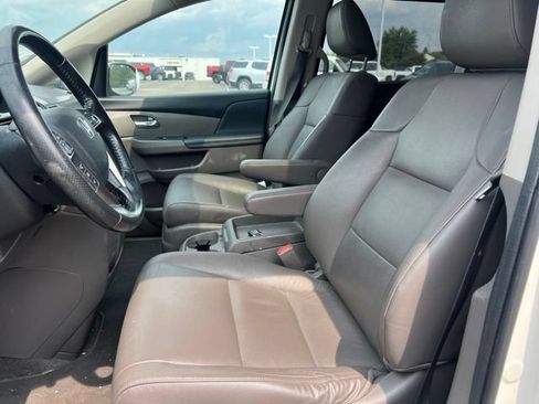 Used 2017 Honda Odyssey EX-L image 20