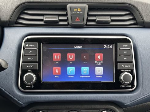 New 2025 Nissan Versa SV w/ Trunk Package image 16