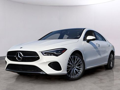 New 2026 Mercedes-Benz CLA 250 4MATIC image 1