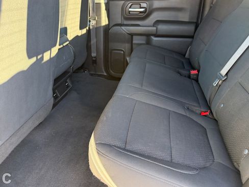 Used 2021 Chevrolet Silverado 1500 Custom image 14