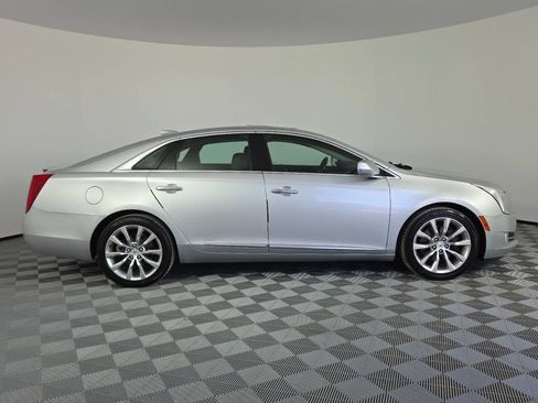 Used 2015 Cadillac XTS Luxury AWD/4WD image 8