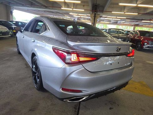 Used 2024 Lexus ES 350 F Sport w/ Accessory Package (Z2) FWD image 2