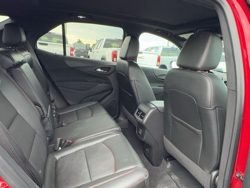 Certified 2023 Chevrolet Equinox RS w/ RS Leather Package AWD/4WD image 10