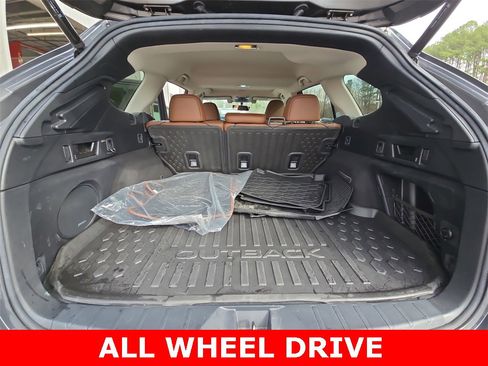 Used 2021 Subaru Outback Touring XT image 13