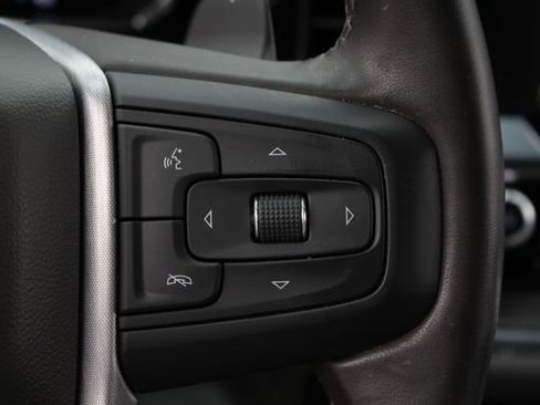 Used 2024 GMC Sierra 1500 SLT image 15