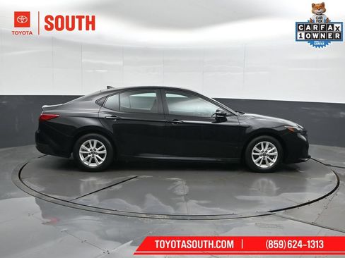 Used 2025 Toyota Camry LE w/ Convenience Package FWD image 3