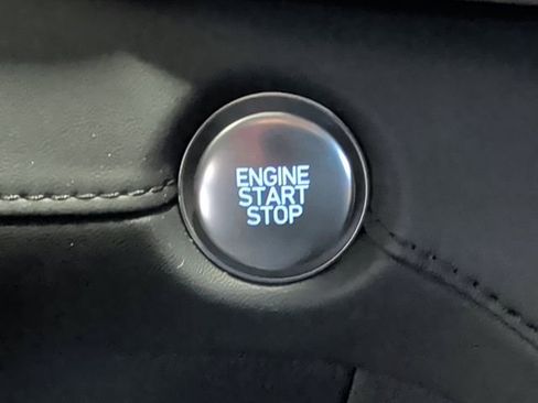 Used 2023 Hyundai Santa Fe SEL Premium image 29