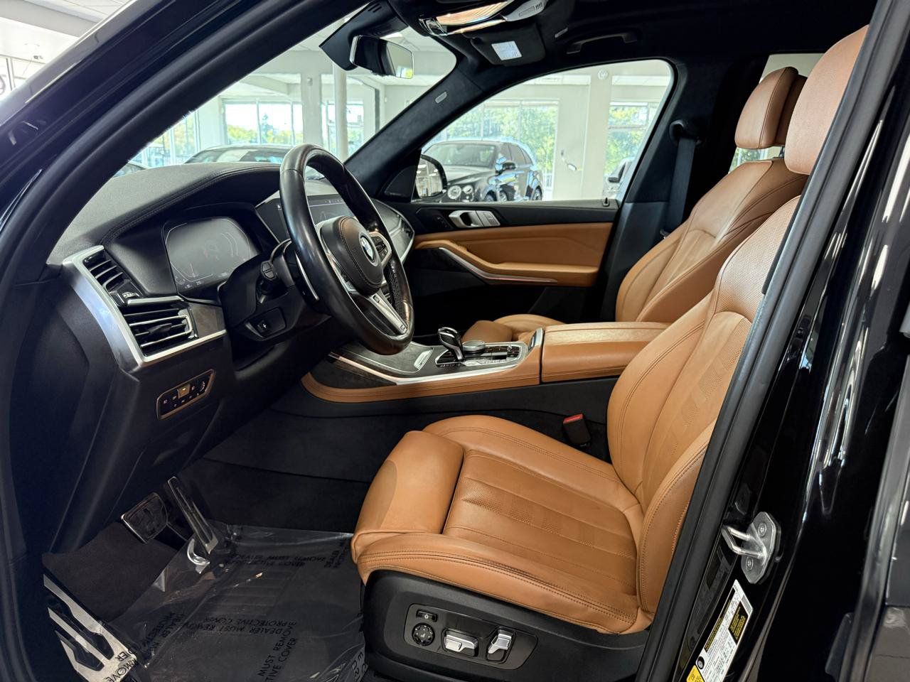 Used 2019 BMW X7 xDrive40i w/ Premium Package AWD/4WD image 10