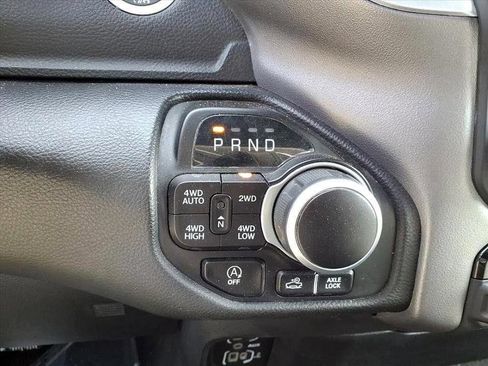 Used 2023 RAM 1500 Big Horn AWD/4WD image 26