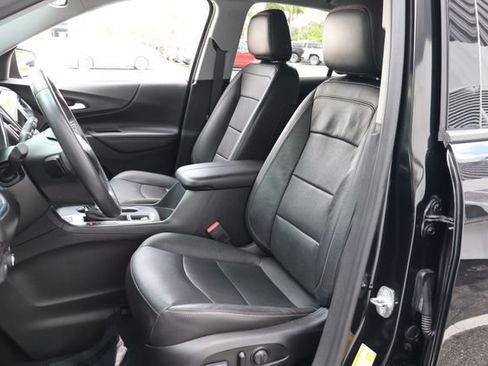 Used 2020 Chevrolet Equinox Premier w/ Premier Redline Edition FWD image 14