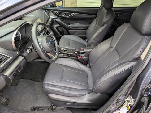 Used 2017 Subaru Impreza 2.0i Limited image 5