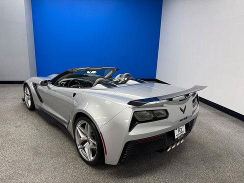 Used 2019 Chevrolet Corvette ZR1 RWD image 14