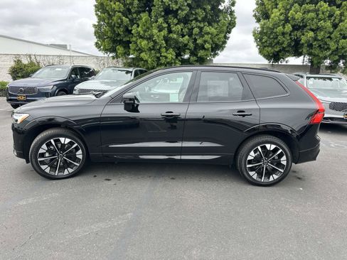 Certified 2026 Volvo XC60 B5 Plus w/ Climate Package image 7