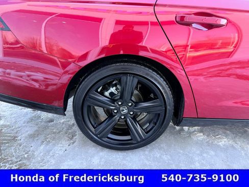 Used 2025 Honda Accord Sport image 26