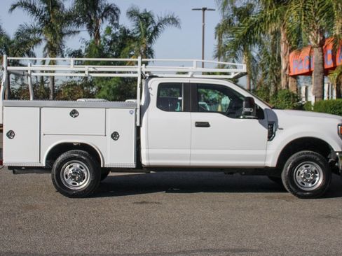 Used 2020 Ford F250 XL w/ Power Equipment Group image 11