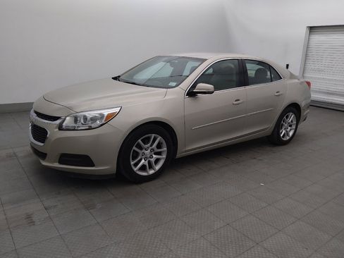 Used 2014 Chevrolet Malibu LT w/ Power Convenience Package FWD image 2