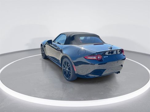 New 2026 MAZDA MX-5 Miata Club w/ Interior Package RWD image 6