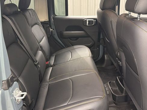 Used 2025 Jeep Wrangler Unlimited Sahara w/ Safety Group image 36