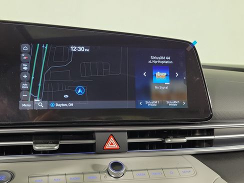 New 2025 Hyundai Elantra Limited image 15