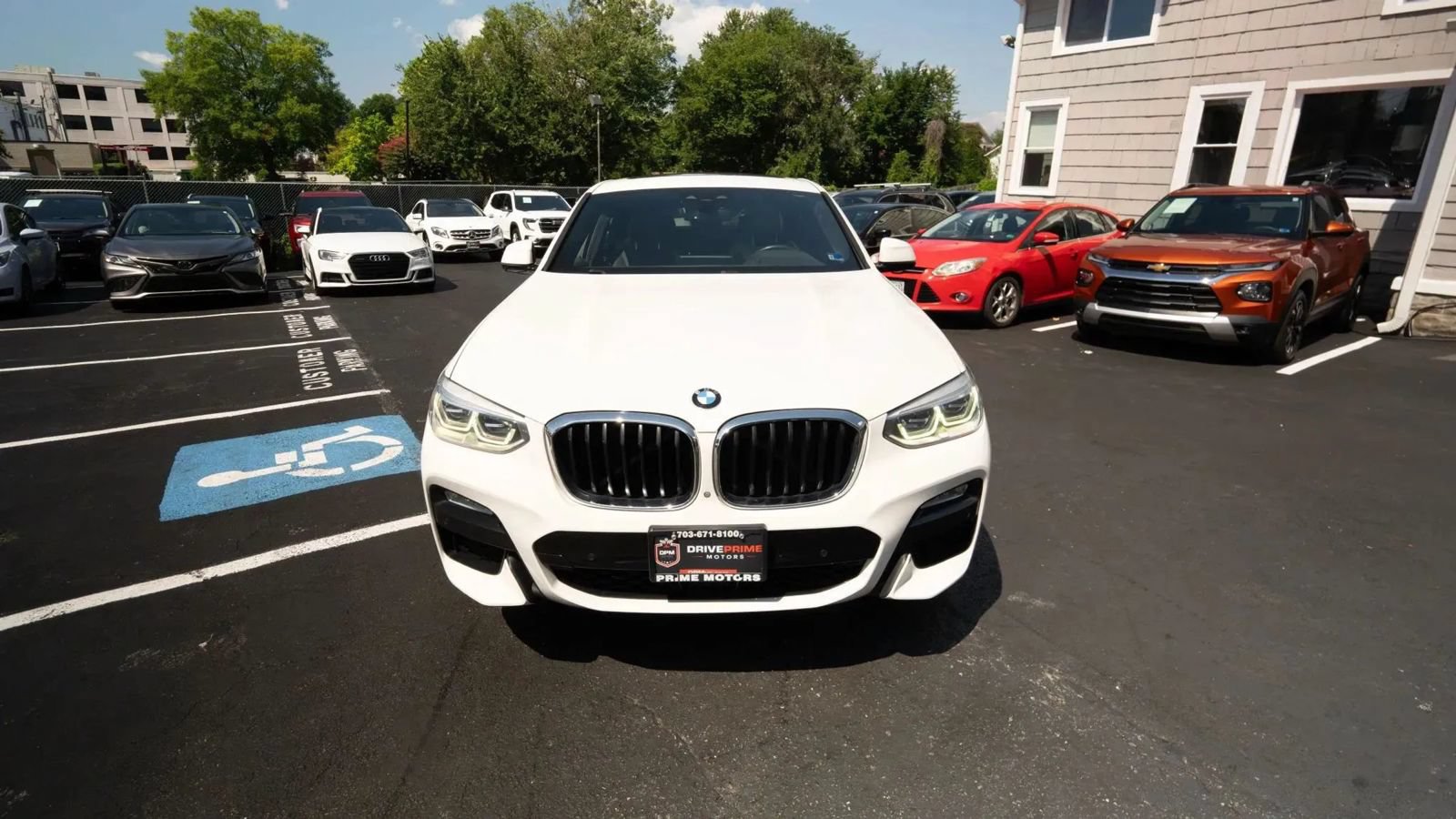 Used 2019 BMW X4 xDrive30i w/ Executive Package AWD/4WD image 9