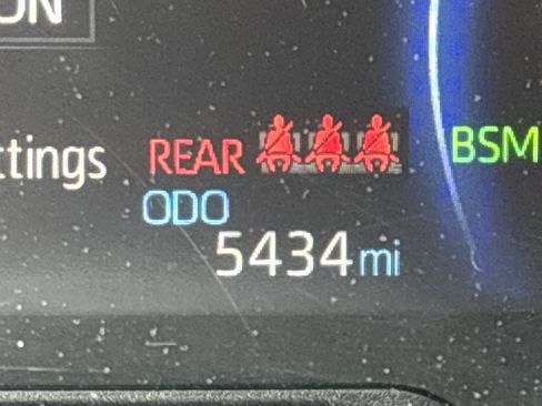 Certified 2025 Toyota RAV4 Woodland Edition AWD/4WD image 4
