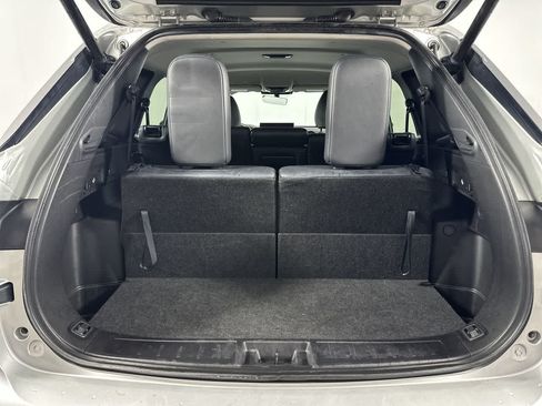 Used 2025 Mitsubishi Outlander SE FWD image 23