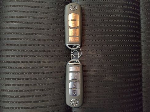 Used 2016 MAZDA MAZDA6 Sport FWD image 32