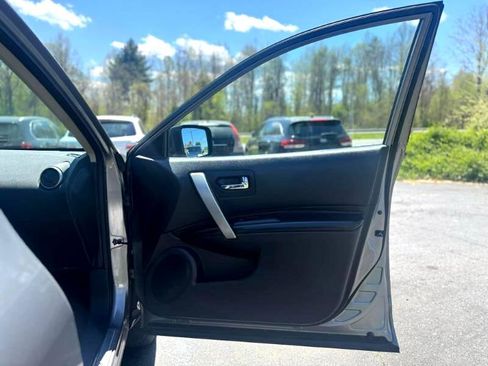 Used 2012 Nissan Rogue SL image 13