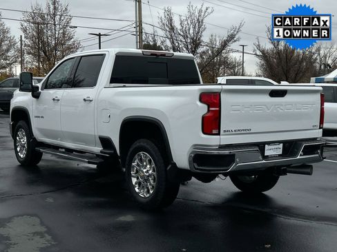 Used 2025 Chevrolet Silverado 3500 LTZ w/ LTZ Plus Package image 4