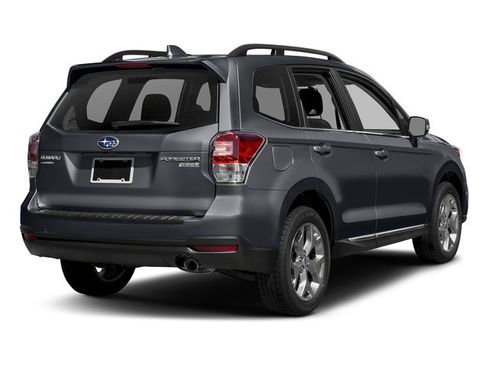 Used 2017 Subaru Forester 2.5i Touring AWD/4WD image 2